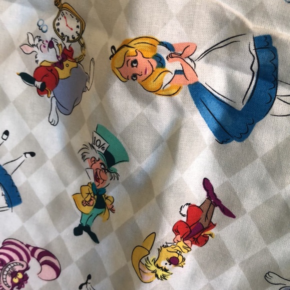 Disney Other - Alice and wonderland boppy cover